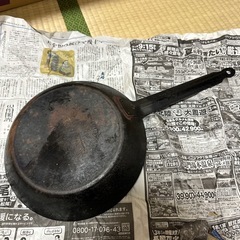 アカオアルミ 鉄黒皮フライパン 28cm 業務用の画像