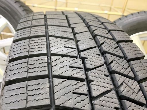 バリ山★205/65R16 ウインターマックス　WM03　ヤリスクロス　新型セレナ　C28 セレナ　安心の調整済み　即装着可能