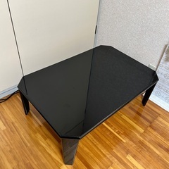 折りたたみローテーブルの画像