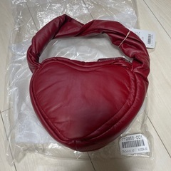 キャセリーニ　ハートバッグ　新品未使用の画像
