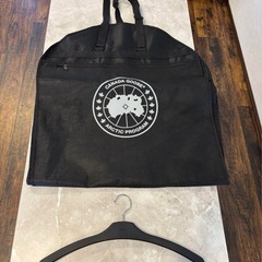 ほぼ未使用☆希少カナダグース　ブラックレーベルダウンジャケットの画像