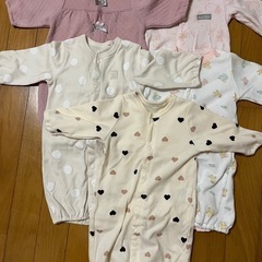 50㎝60㎝　24枚　女の子服の画像