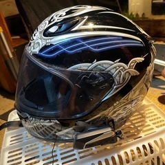 バイクのヘルメットの画像