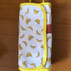 おさるのジョージティッシュケースの画像