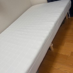 ベッドの画像