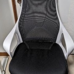 ニトリ オフィスチェアの画像