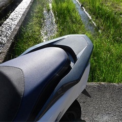 PCX JK 05グラブレール カウル カバーの画像