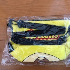 おさるのジョージショルダーポーチの画像