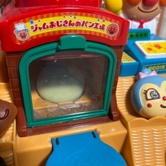 アンパンマン　かまどでぷく〜♪ジャムおじさんのやきたてパン工場の画像