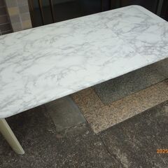 座卓　テーブルの画像