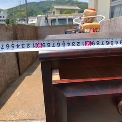 中古　北海道民芸家具　直線的なフォルムとシックな色合いが美しいサイドチェストの画像