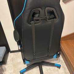 EXTRACE ゲーミングチェア ブラック/ブルー　神奈川区よりの画像