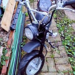 スズキ モンキー 50cc 実働車 ブラック仕様の画像