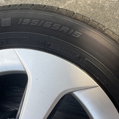【取引完了】プリウス　純正　ホイール　タイヤ　４本セットの画像