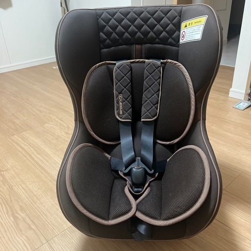 レクサス　チャイルドシート　正規品