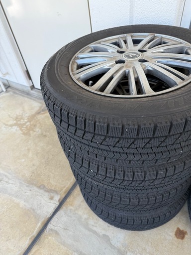 185/65R15 スタッドレスタイヤ