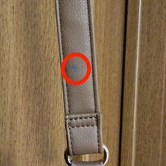 巾着型のショルダーバッグの画像