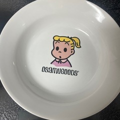 オサムグッズのお皿の画像