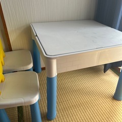 ブロック＆テーブルの画像