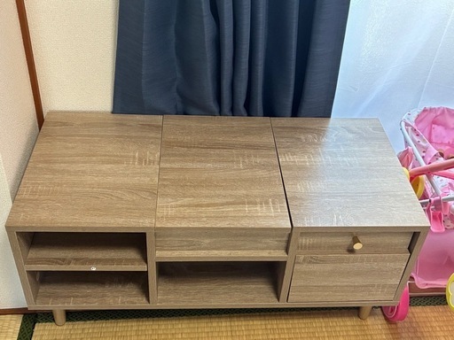 ドレッサー付きテーブル