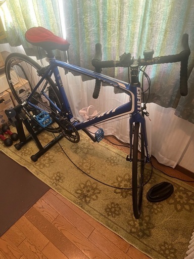 Giant製クロスバイク