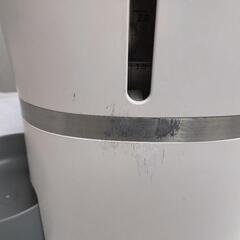 HONEY GUARDIAN 自動給餌器 ホワイトの画像