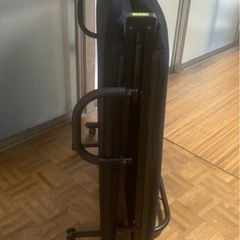 折りたたみ ベッド ハンドル付きの画像