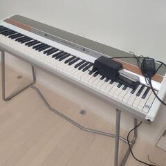 コルグ KORG ホワイト・シルバー デジタルピアノ SP-250WS

の画像