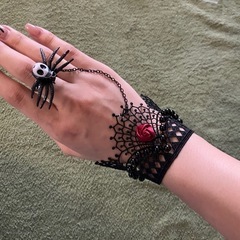 ハロウィン　コスプレ　アクセサリー　ヘアクリップ　カーフ　スカル　ヘアクリップ　ブレスレット　まとめて処分　8セットの画像