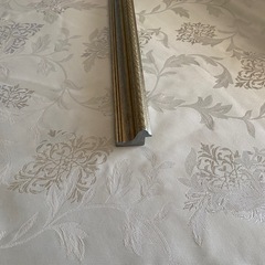 モールディング 装飾品 木製 ゴールドの画像