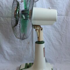 昭和レトロ　古き良き時代　東芝　扇風機の画像