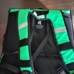 UberEats デリバリーバッグの画像