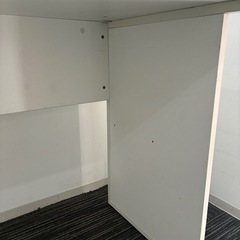 ビジネスデスク　机　3つ在庫有りの画像