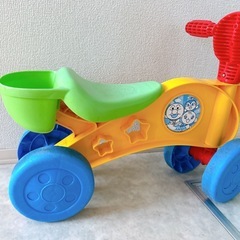 アンパンマン 三輪車 幼児用 ゴーゴーバギーの画像