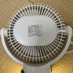 照明付き扇風機（充電タイプ
）の画像