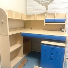KOIZUMI L字型学習机替え板新品とチェアセット（早急に来て頂ける方お値下げさせて頂きます）の画像