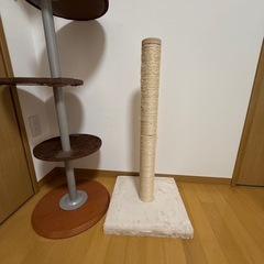 キャットポールと爪とぎセットの画像