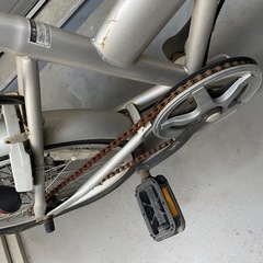 折り畳み自転車の画像