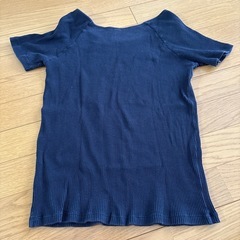 レディース トップスの画像