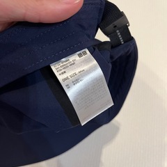 新品！ユニクロ　ネイビー シンプル キャップ ポリエステル 軽量の画像