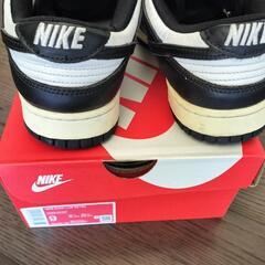NIKE DUNK LOW PANDA ダンクロー パンダの画像