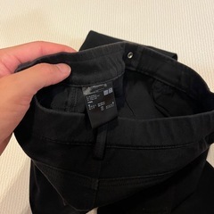 ユニクロ スキニーパンツ ブラック レディース Mサイズの画像