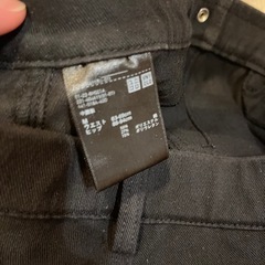 ユニクロ スキニーパンツ ブラック レディース Mサイズの画像