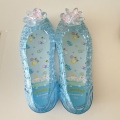 キッズ　プリンセス　サンダルの画像