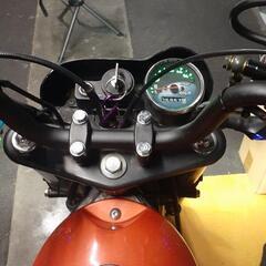 スズキ ストリートマジック50 カスタム多数 2ストの画像