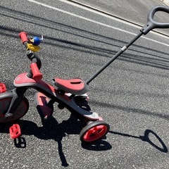三輪車の画像