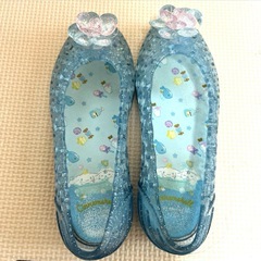 キッズ　サンダル　シナモロール 17cmの画像