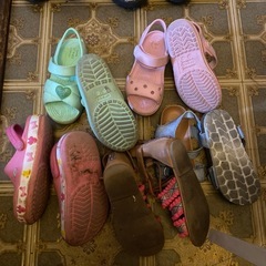 Crocs Gap サンダルの画像
