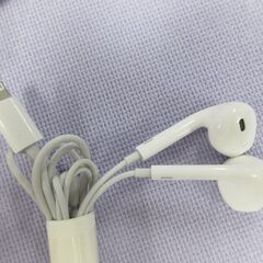 ( M-826 )iPhone用 イヤホン ３個まとめて まとめ売り 中古 動作確認済みの画像