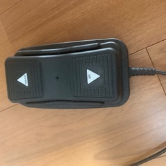 電動エステベッドの画像